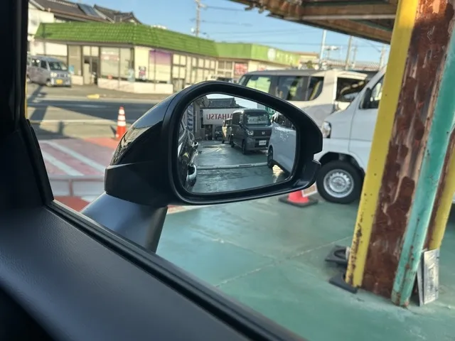 ZR-V(ホンダ)e：HEV Z登録済未使用車 15