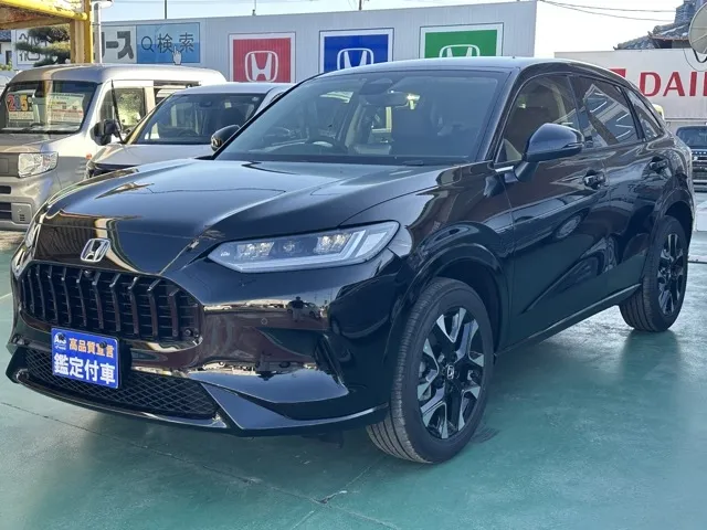 ZR-V(ホンダ)e：HEV Z登録済未使用車 1