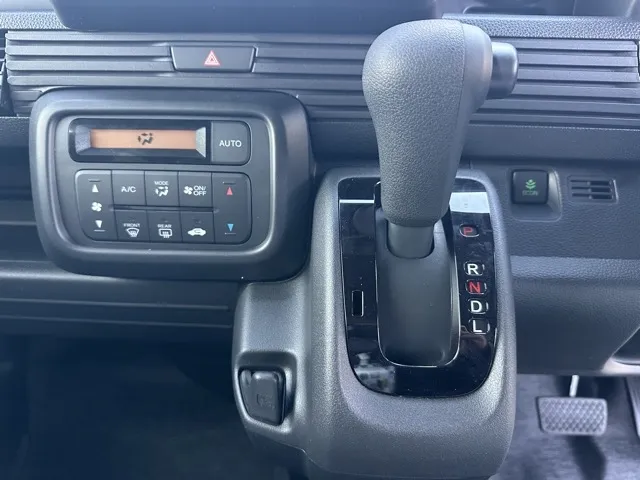 N-VAN(ホンダ)Lタイプ AT届出済未使用車 20