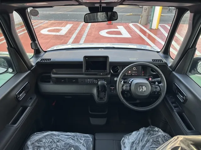 N-BOX(ホンダ)N-BOXカスタムターボ コーディネートスタイル届出済未使用車 5