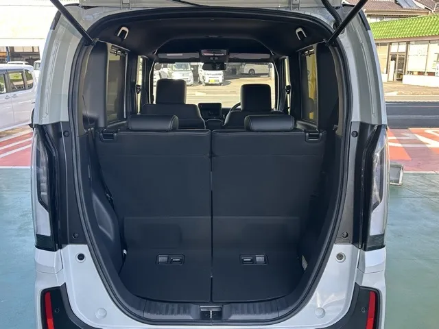 N-BOX(ホンダ)N-BOXカスタムターボ コーディネートスタイル届出済未使用車 11