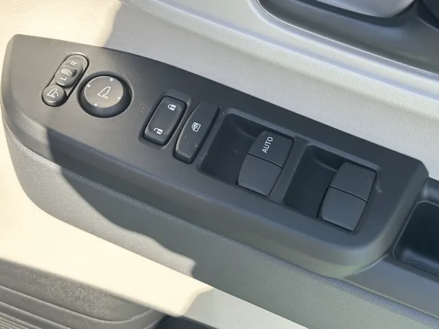 N-BOX(ホンダ)N-BOX ファッションスタイル コンフォートＰ届出済未使用車 14