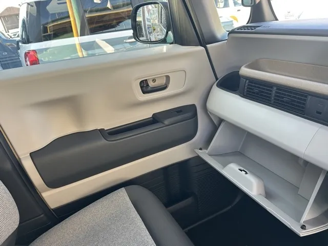 N-BOX(ホンダ)N-BOX ファッションスタイル コンフォートＰ届出済未使用車 22