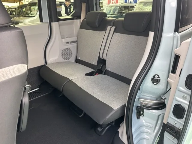N-BOX(ホンダ)N-BOX ファッションスタイル コンフォートＰ届出済未使用車 5