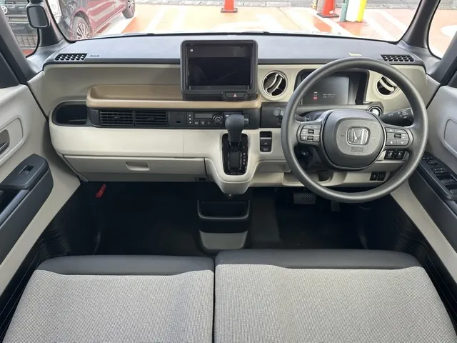 N-BOX(ホンダ)N-BOX ファッションスタイル コンフォートＰ届出済未使用車 6