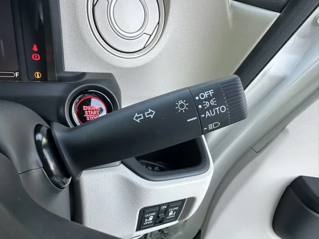 N-BOX(ホンダ)N-BOX コンフォートＰ届出済未使用車 18