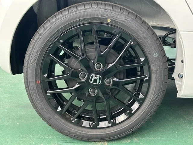 N-ONE(ホンダ)ＲＳ ６ＭＴ届出済未使用車 11