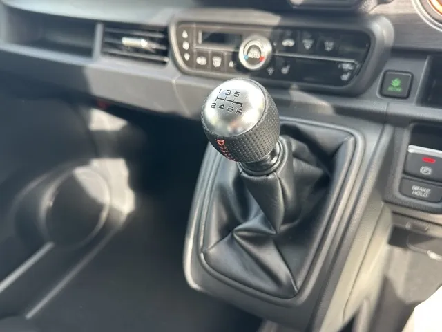 N-ONE(ホンダ)ＲＳ ６ＭＴ届出済未使用車 21