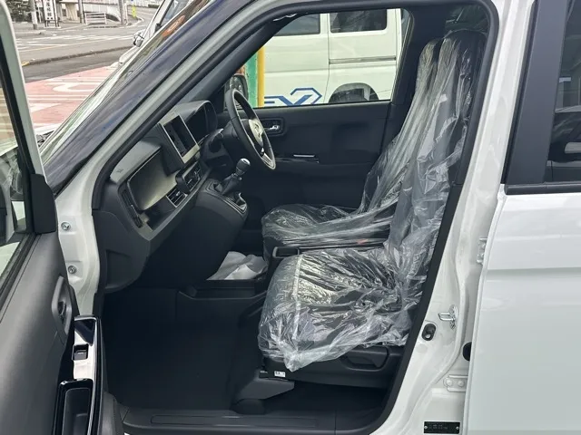 N-ONE(ホンダ)ＲＳ ６ＭＴ届出済未使用車 3