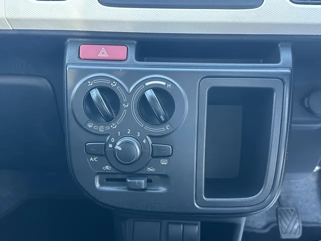 アルト(スズキ)F 5速ミッション中古車 13