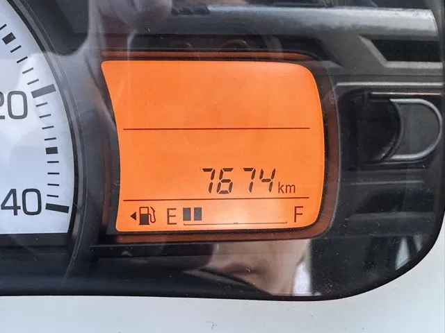 アルト(スズキ)F 5速ミッション中古車 18