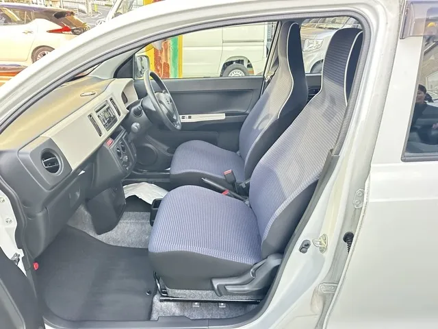 アルト(スズキ)L　セーフティサポート中古車 3