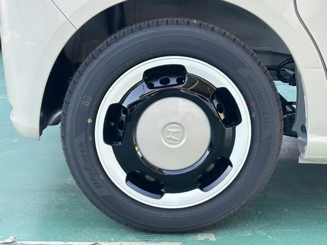 N-BOX(ホンダ)N-BOX ファッションスタイル コンフォートＰ届出済未使用車 14