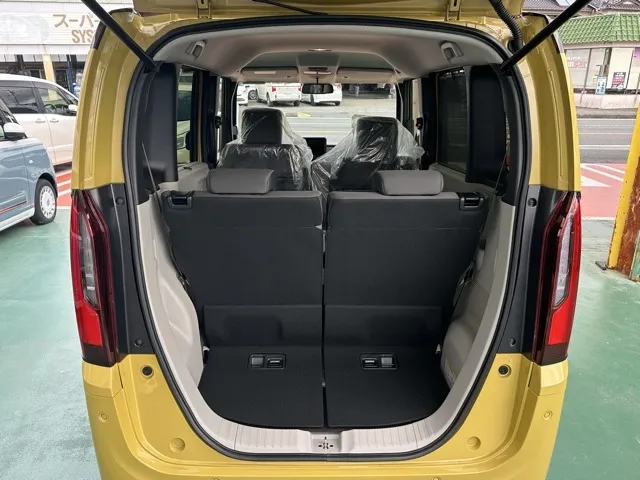 N-BOX(ホンダ)N-BOX ファッションスタイル コンフォートＰ届出済未使用車 11