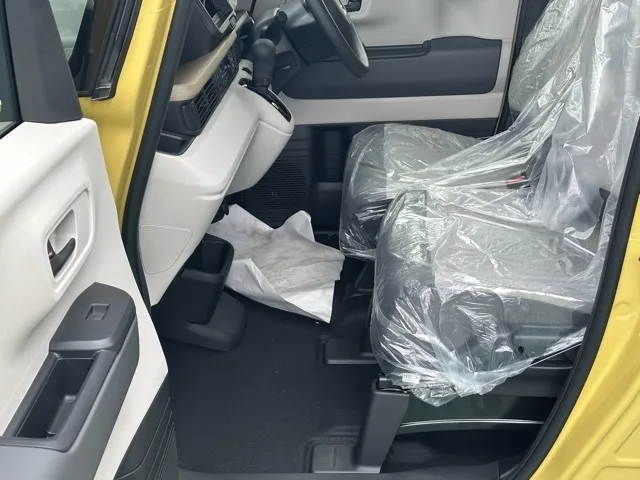 N-BOX(ホンダ)N-BOX ファッションスタイル コンフォートＰ届出済未使用車 3