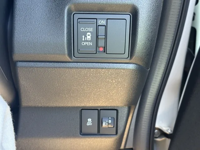 N-BOX(ホンダ)N-BOXカスタム届出済未使用車 14