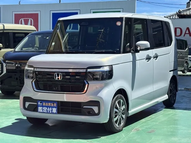 N-BOX(ホンダ)N-BOXカスタム届出済未使用車 1