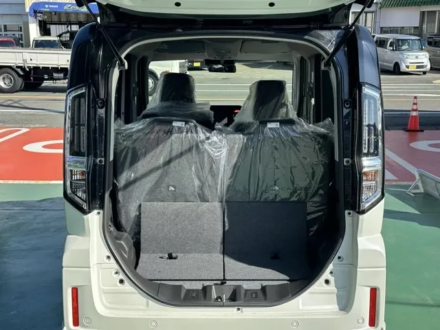 スペーシア(スズキ)ハイブリッドXSターボ届出済未使用車 9