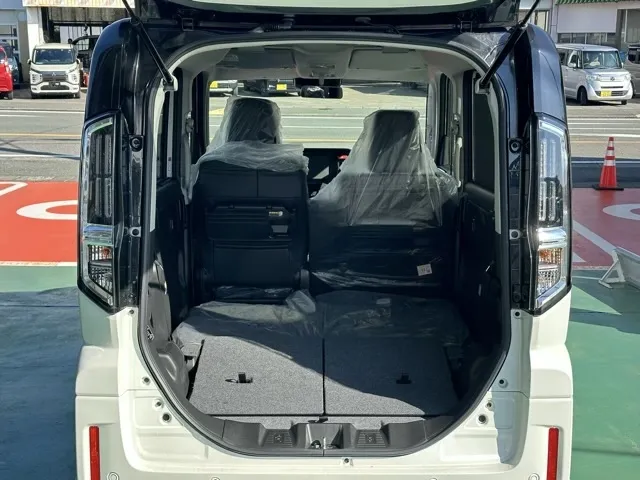 スペーシア(スズキ)ハイブリッドXSターボ届出済未使用車 10