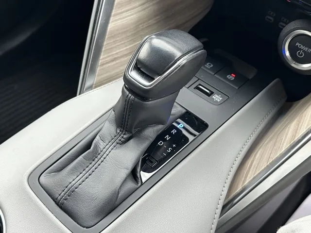 ハリアー(トヨタ)Z中古車 17