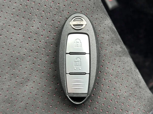 フェアレディZ(ニッサン)ニスモ AT中古車 28