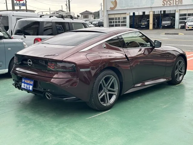 フェアレディZ(ニッサン)バージョンT AT中古車 8