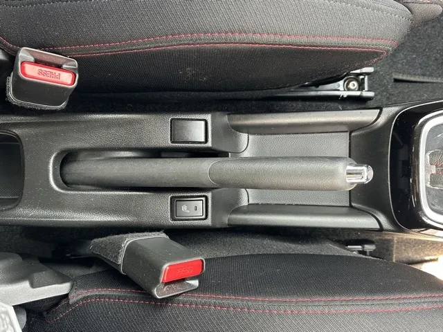 スイフト(スズキ)ベースグレード　セーフティサポート　AT中古車 13