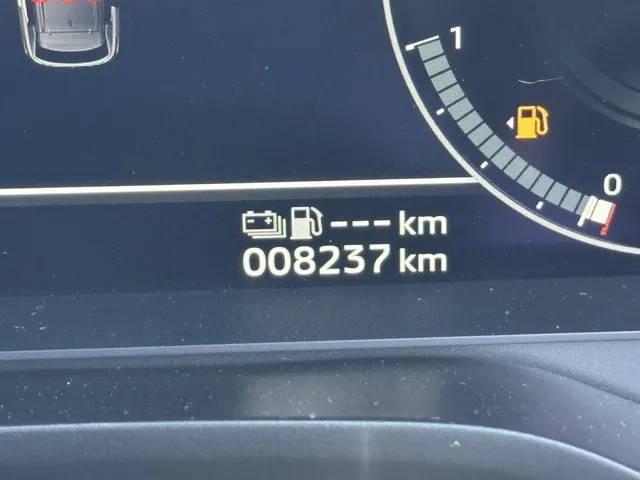 アウトランダー(三菱)ブラックエディション 5人乗 アラウンドビューモニター中古車 23