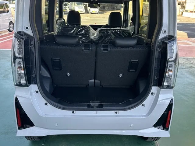 タント(ダイハツ)RS エコアイドルレス パノラマUGP届出済未使用車 10