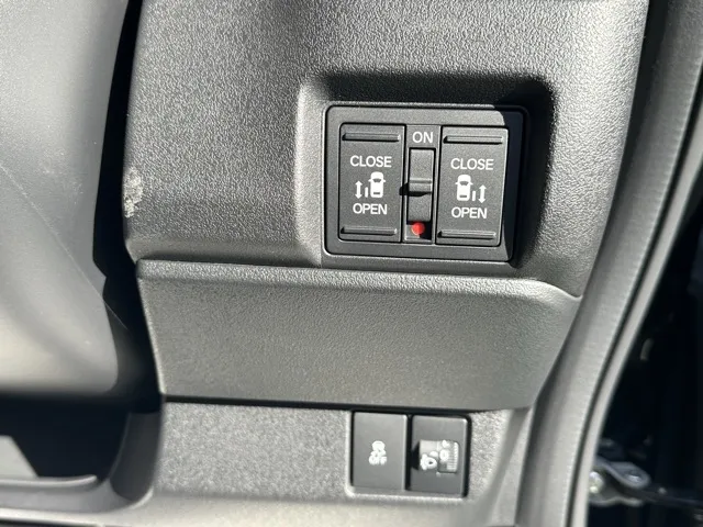 N-BOX(ホンダ)N-BOXカスタム 両側PSD届出済未使用車 16