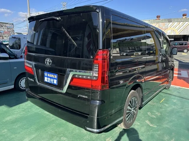 グランエース(トヨタ)プレミアム 6人中古車 13