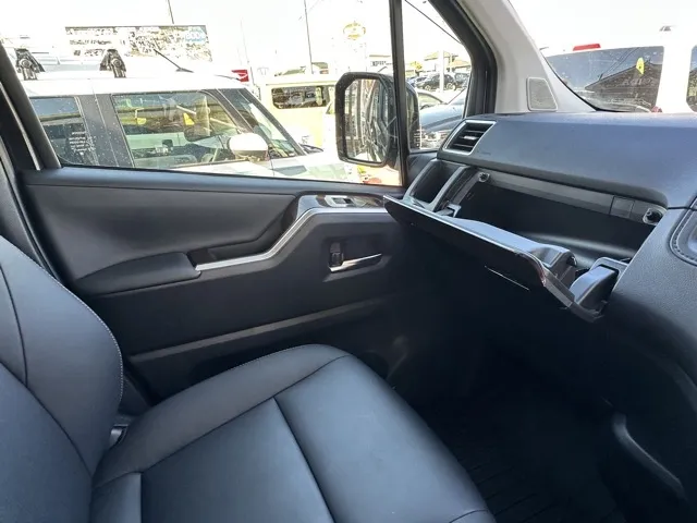 グランエース(トヨタ)プレミアム 6人中古車 25