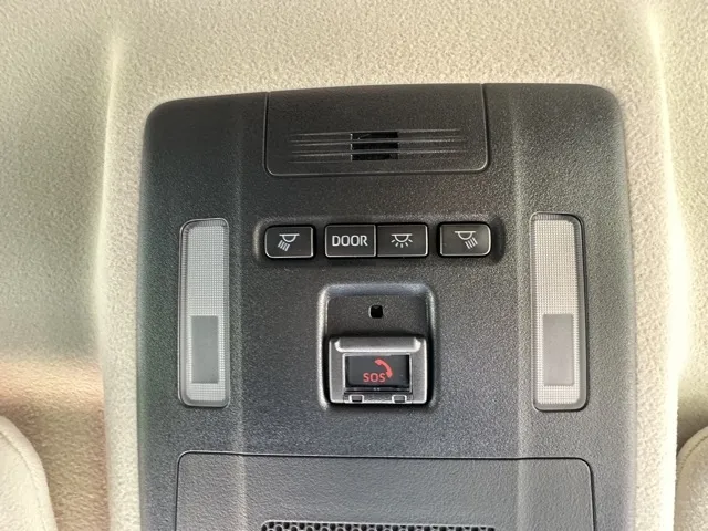 グランエース(トヨタ)プレミアム 6人中古車 26