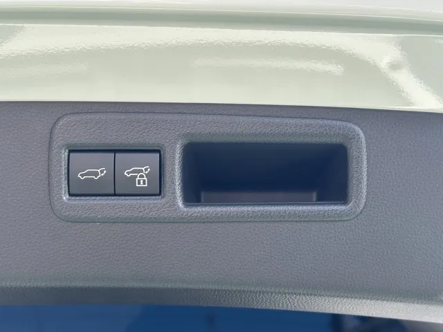 ハリアー(トヨタ)Z 4WD中古車 11