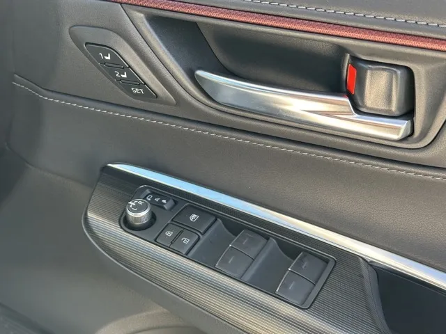 ハリアー(トヨタ)Z 4WD中古車 15