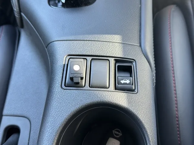 フェアレディZ(ニッサン)ニスモ AT中古車 24