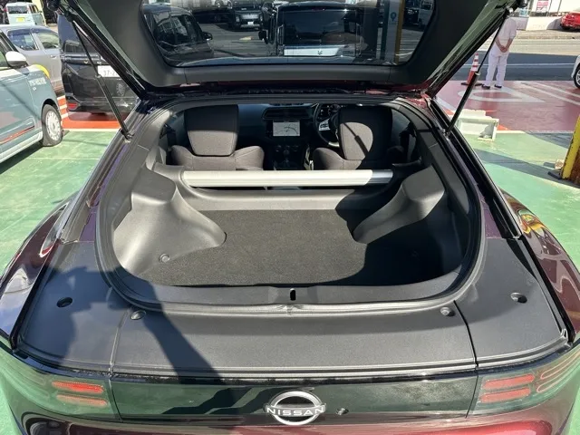 フェアレディZ(ニッサン)ベースグレード 6MT中古車 6