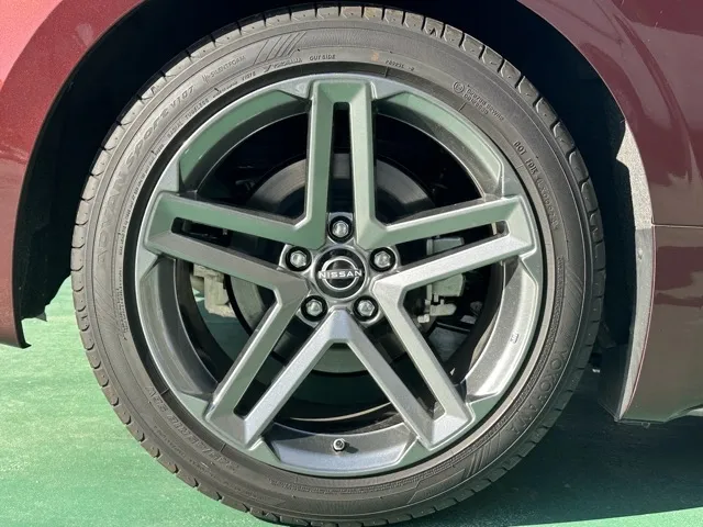 フェアレディZ(ニッサン)ベースグレード 6MT中古車 8