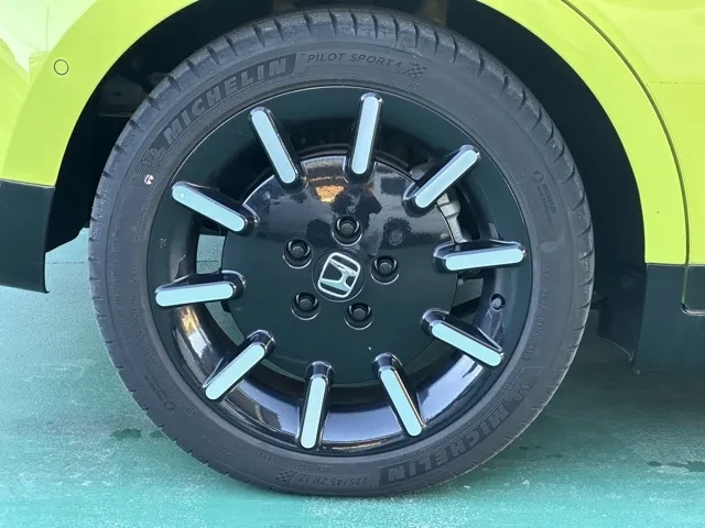 HONDAe(ホンダ)アドバンス中古車 15