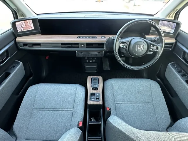 HONDAe(ホンダ)アドバンス中古車 5