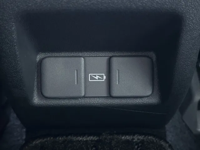 HONDAe(ホンダ)アドバンス中古車 7