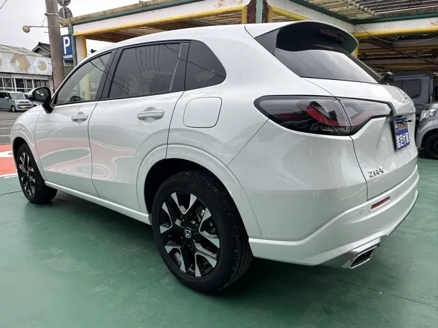 ZR-V(ホンダ)e：HEV Z登録済未使用車 2
