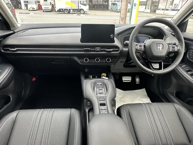 ZR-V(ホンダ)e：HEV Z登録済未使用車 5