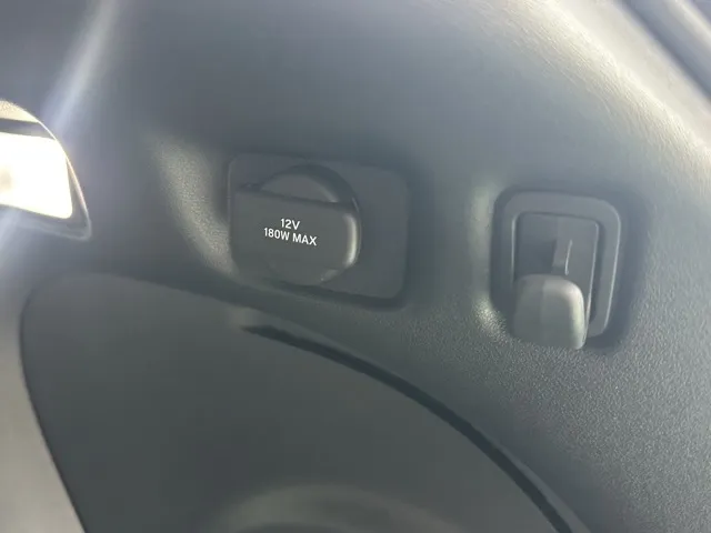 ZR-V(ホンダ)e：HEV Z登録済未使用車 12