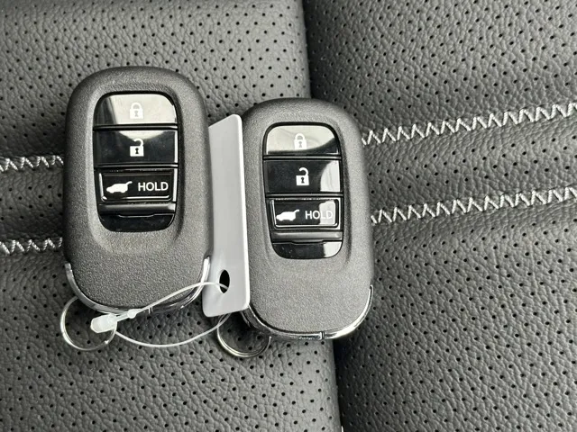 ZR-V(ホンダ)e：HEV Z登録済未使用車 25