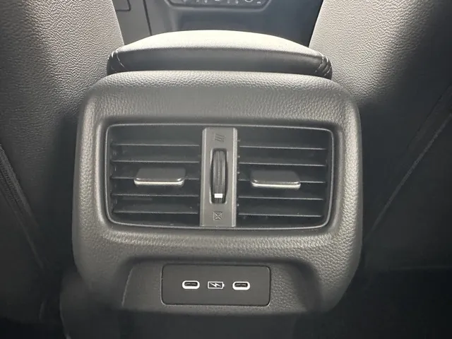 ZR-V(ホンダ)e：HEV Z登録済未使用車 5