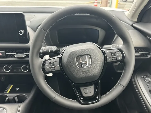 ZR-V(ホンダ)e：HEV Z登録済未使用車 7