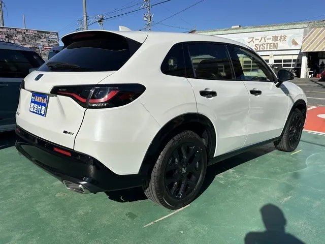 ZR-V (ホンダ)e：HEV Z ブラックスタイル登録済未使用車 11