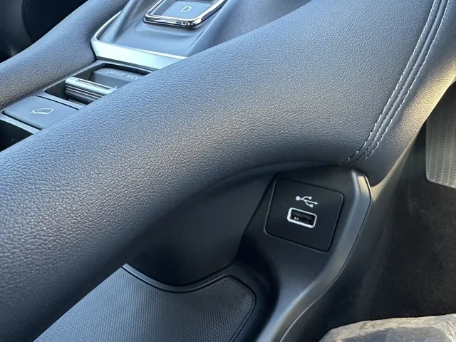 ZR-V (ホンダ)e：HEV Z ブラックスタイル登録済未使用車 18