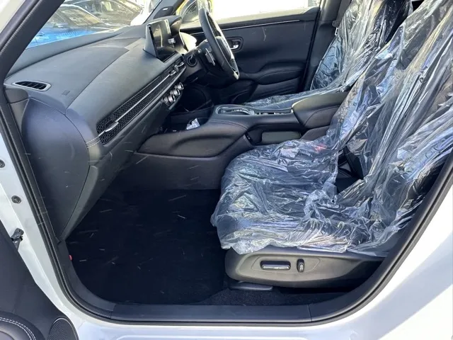 ZR-V (ホンダ)e：HEV Z ブラックスタイル登録済未使用車 3